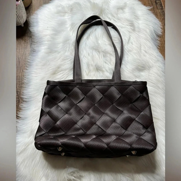 Maggie Bags Genuine Seatbelt Bag Brown - Picture 4 of 7